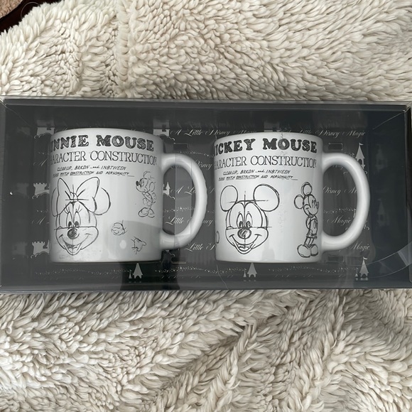 New Mickey/Minnie Mug Set - Picture 1 of 5